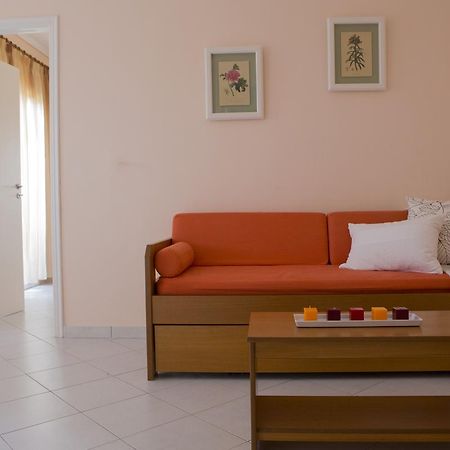 Appartamento Agnanti Xi Beach Esterno foto